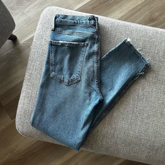 Agolde High Rise, light-medium wash, straight/slim jeans **Brand New** - Picture 12 of 13